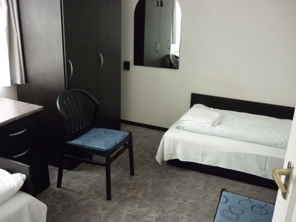 Budai Hotel บูดาเปสต์ ภายนอก รูปภาพ
