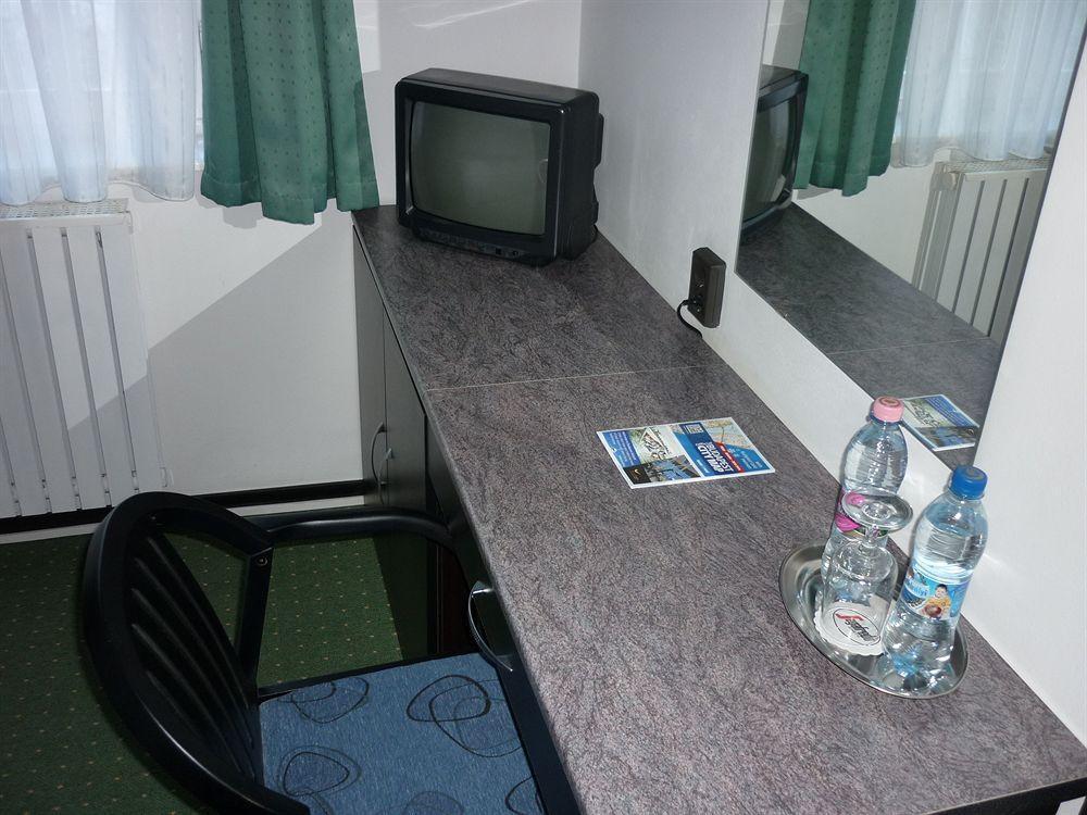 Budai Hotel บูดาเปสต์ ภายนอก รูปภาพ